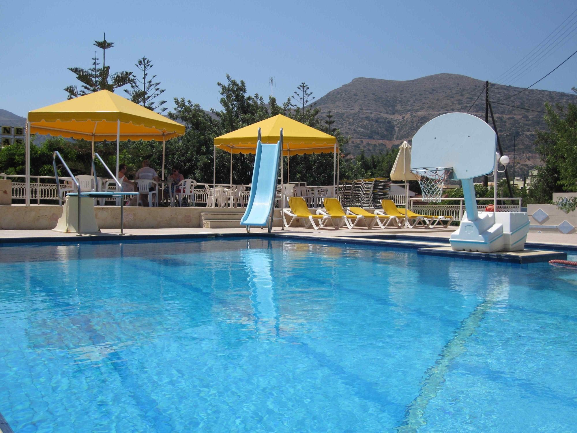 Amazones Villas Apartments Hersonissos  Exteriör bild